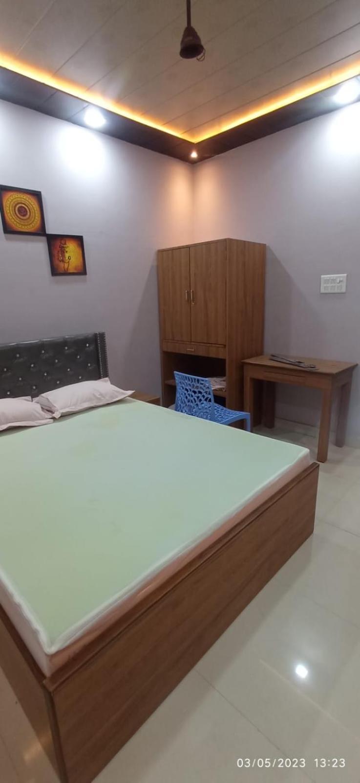 Rangili Baag Guest House - Varanasi — Photos 2